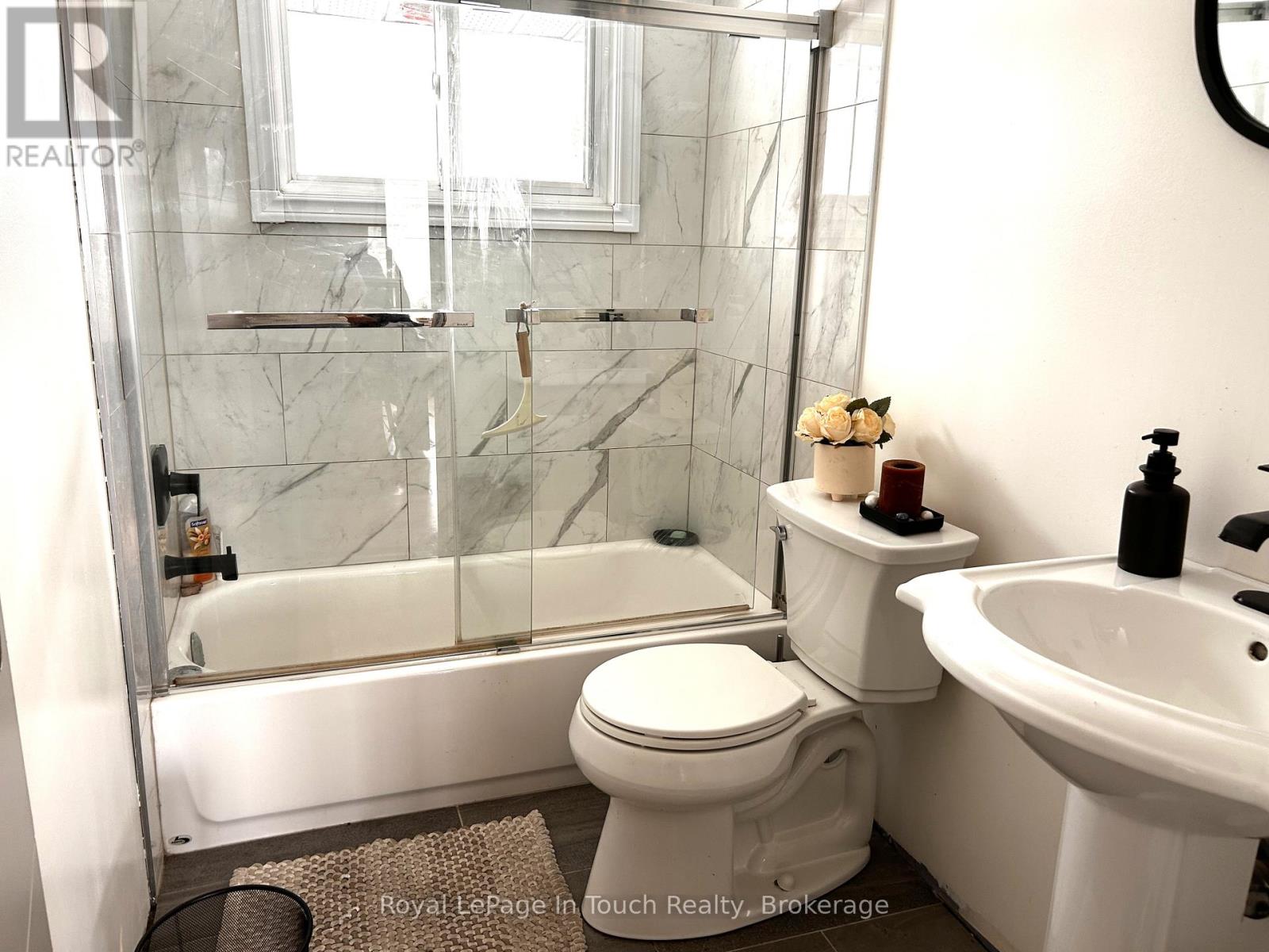 26 Dundee Drive, Tiny, Ontario  L9M 0B3 - Photo 3 - S12970686