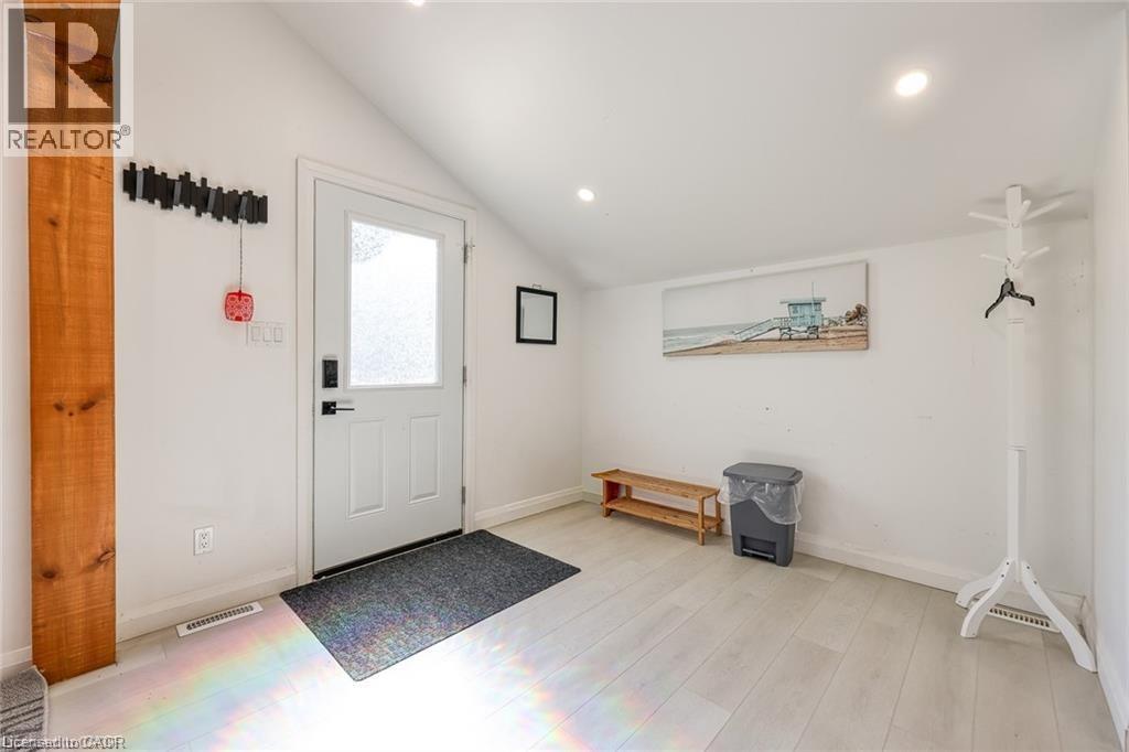 51 Victoria Street, Port Burwell, Ontario  N0J 1T0 - Photo 6 - 40818584
