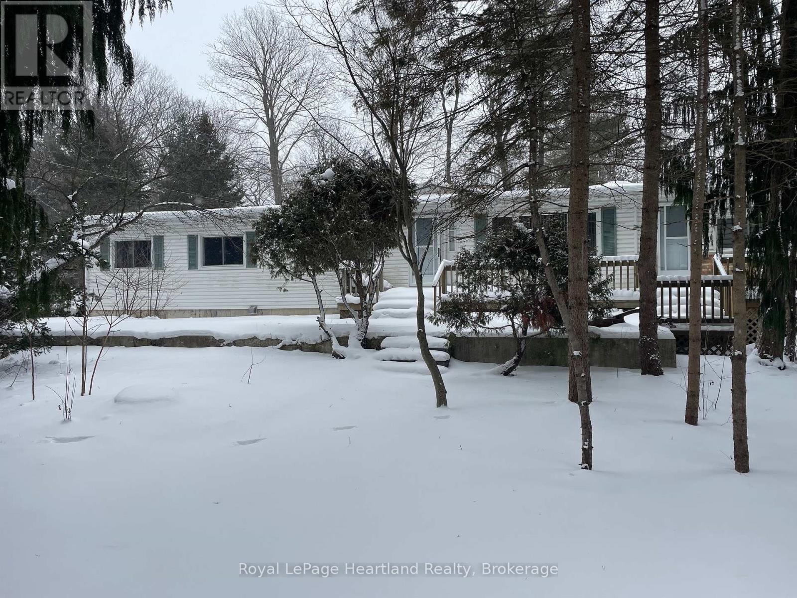 902 White Cedar Dr. - 35791 Bayfield River Road, Central Huron, Ontario  N0M 1G0 - Photo 31 - X12973186