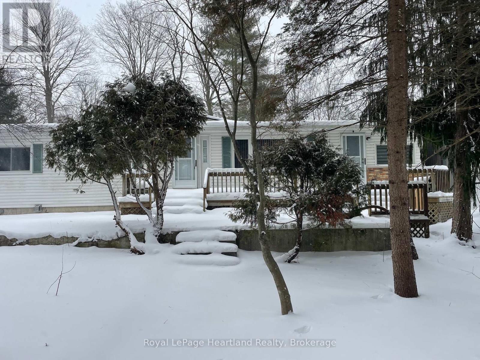 902 White Cedar Dr. - 35791 Bayfield River Road, Central Huron, Ontario  N0M 1G0 - Photo 32 - X12973186
