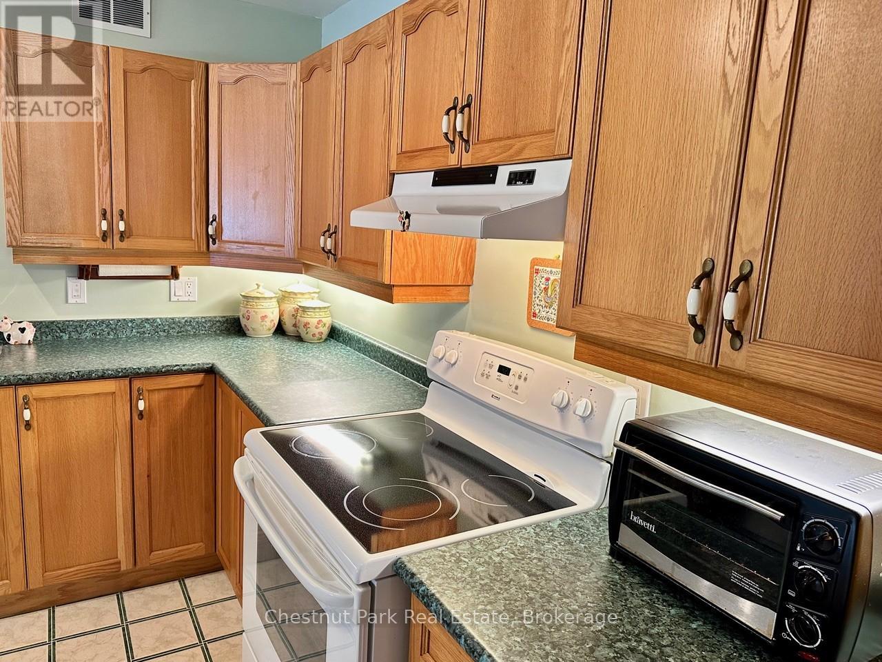 45 Pine Ridge Gate E, Gravenhurst, Ontario  P1P 1Y4 - Photo 15 - X12975124