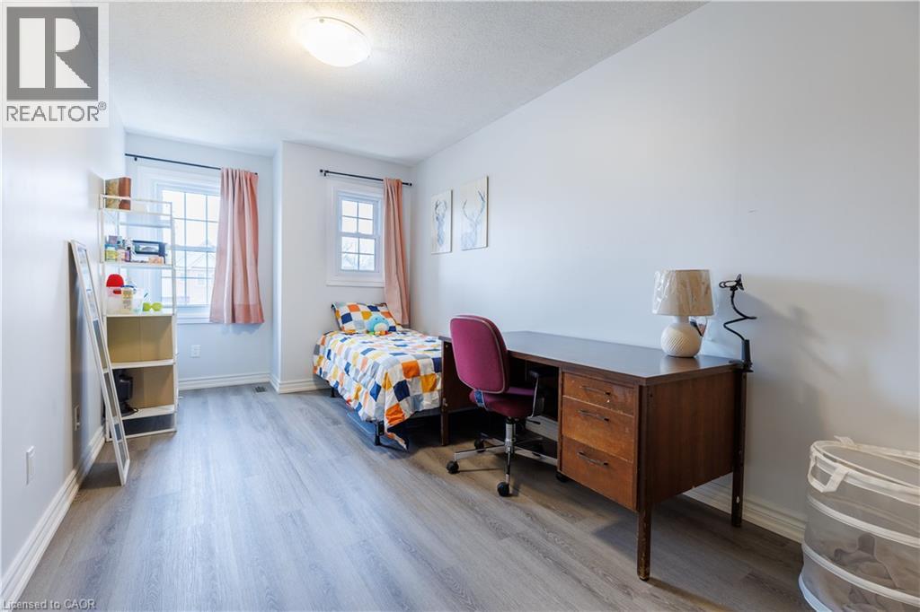 1570 Richmond Street Unit# 5, London, Ontario  N6G 4W1 - Photo 16 - 40819048