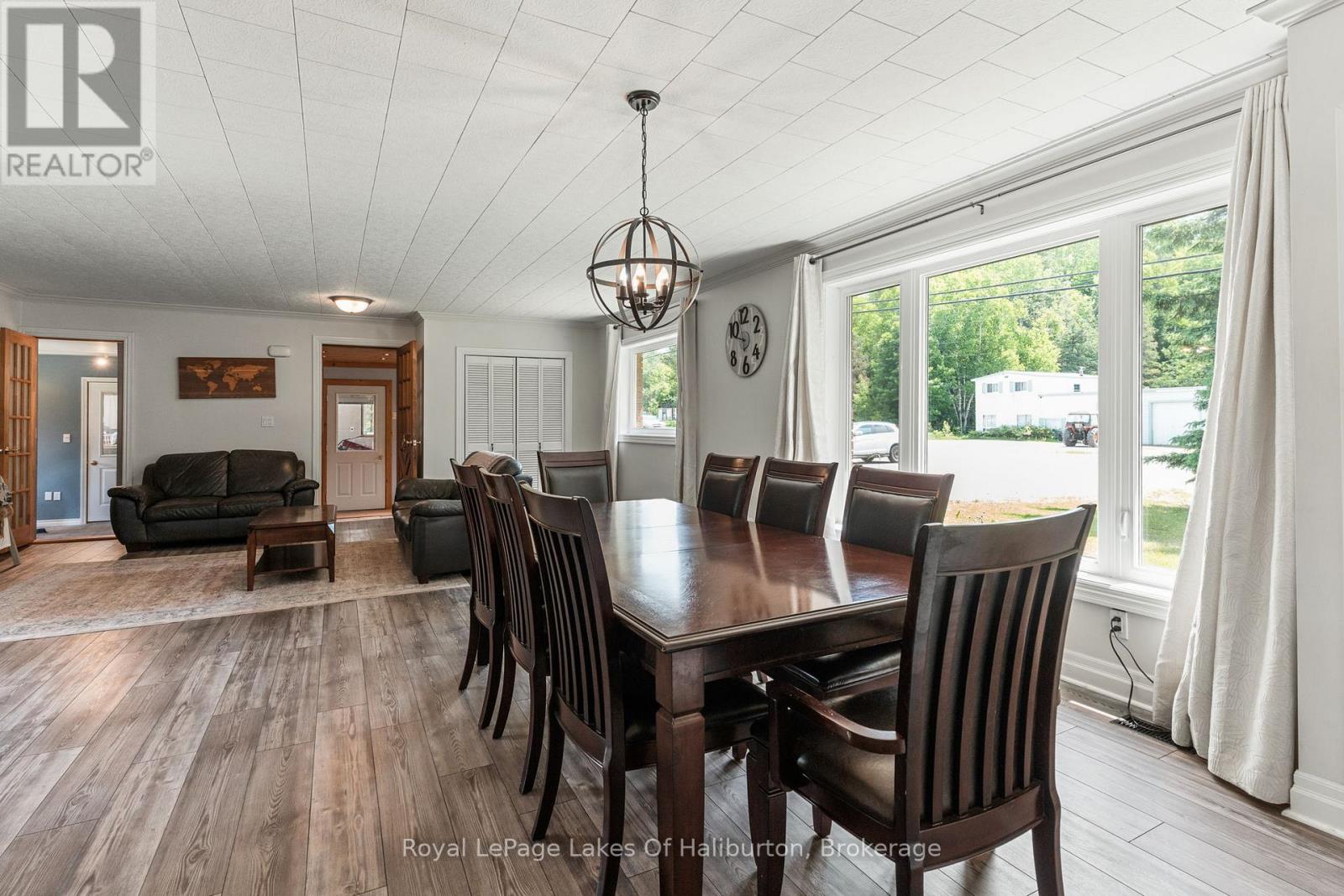 3875 Loop Road, Dysart Et Al, Ontario  K0L 1X0 - Photo 12 - X12975716