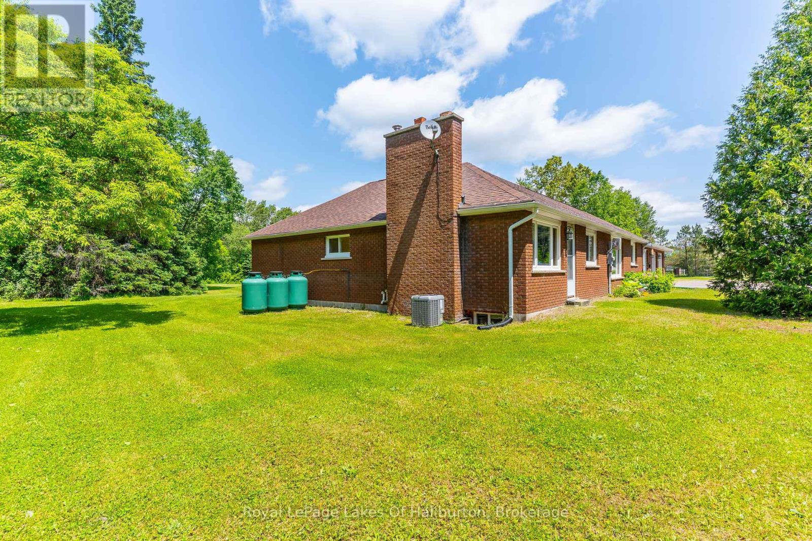 3875 Loop Road, Dysart Et Al, Ontario  K0L 1X0 - Photo 37 - X12975716