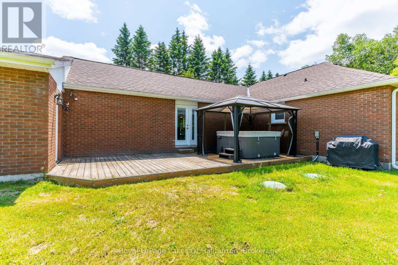 3875 Loop Road, Dysart Et Al, Ontario  K0L 1X0 - Photo 42 - X12975716