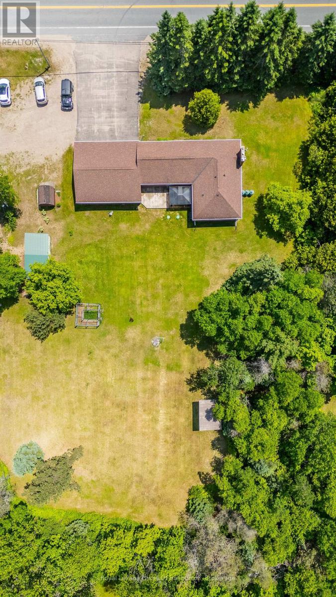 3875 Loop Road, Dysart Et Al, Ontario  K0L 1X0 - Photo 49 - X12975716