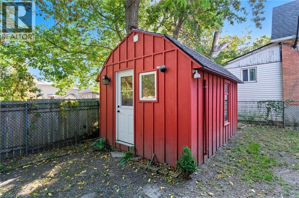 8 Tasker Street, St. Catharines, Ontario  L2R 3Z8 - Photo 22 - 40818739