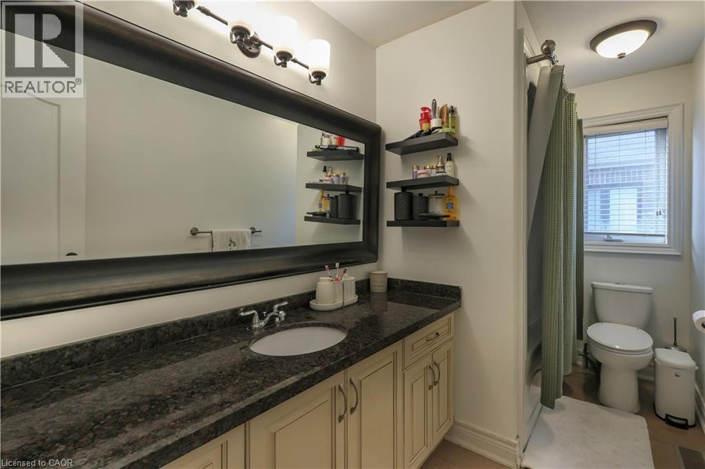 254 Rymal Road W, Hamilton, Ontario  L9B 1B6 - Photo 18 - 40819275