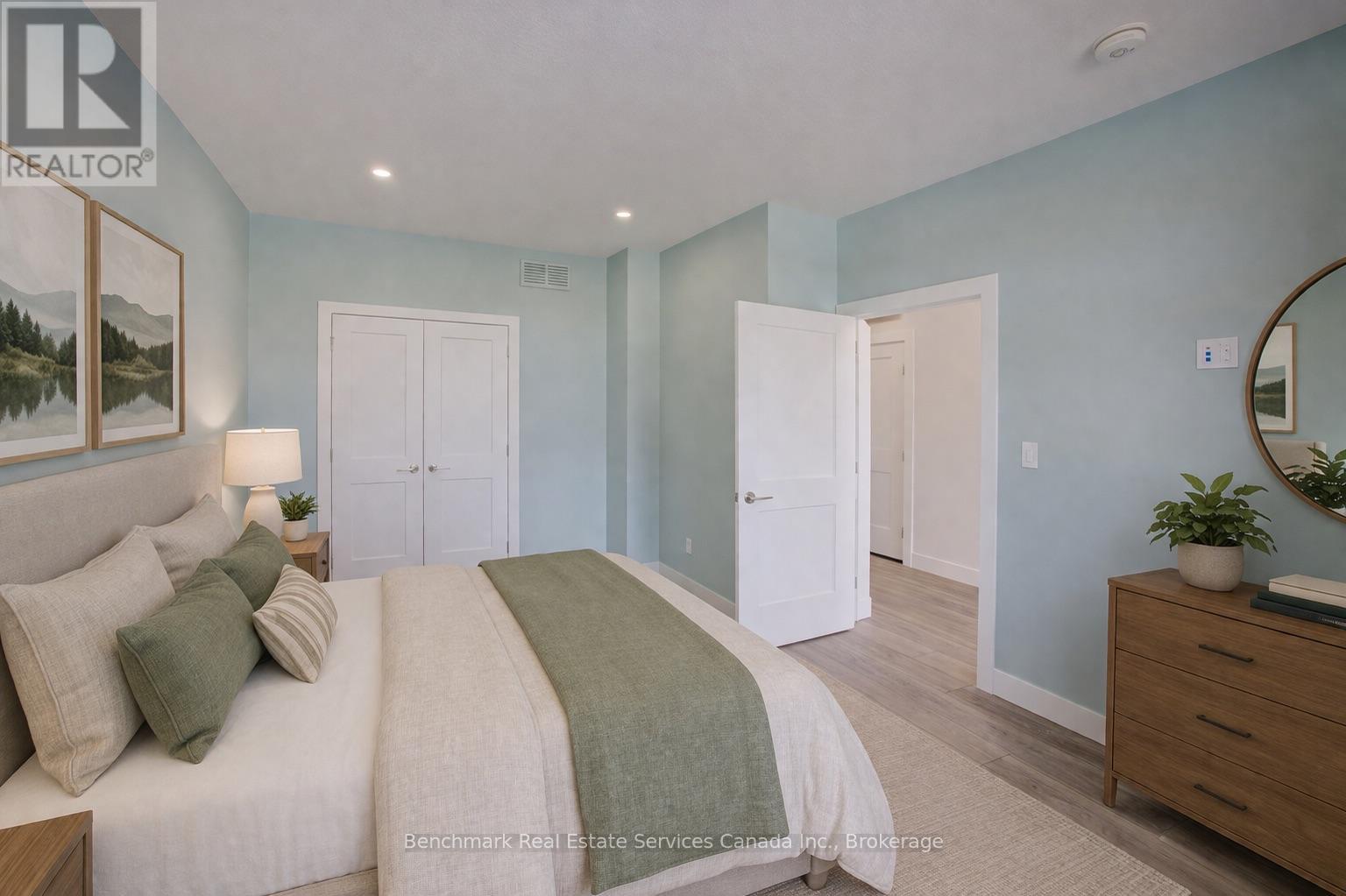 62 Cavalier Crescent, Huron-Kinloss, Ontario  N0G 2R0 - Photo 2 - X12978454
