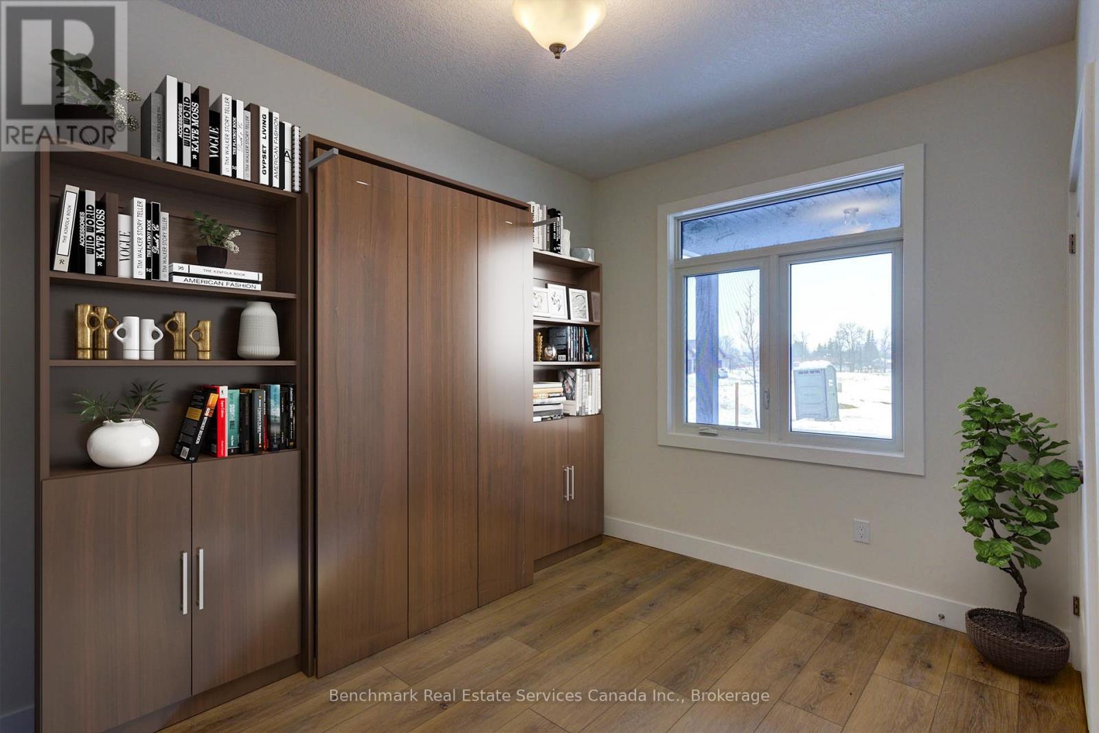 65 Cavalier Crescent, Huron-Kinloss, Ontario  N0G 2R0 - Photo 4 - X12978468