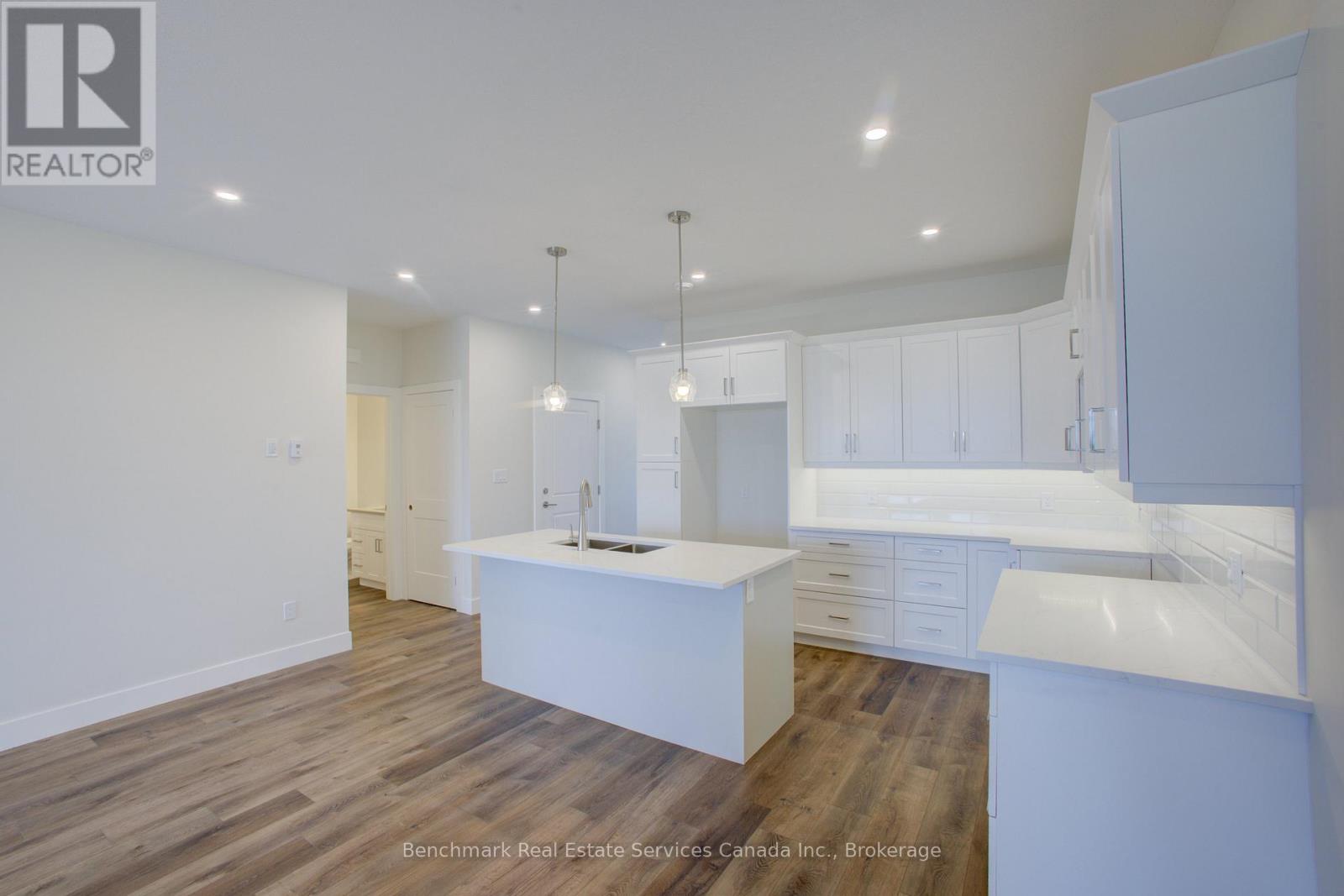 59 Cavalier Crescent, Huron-Kinloss, Ontario  N0G 2R0 - Photo 12 - X12978476
