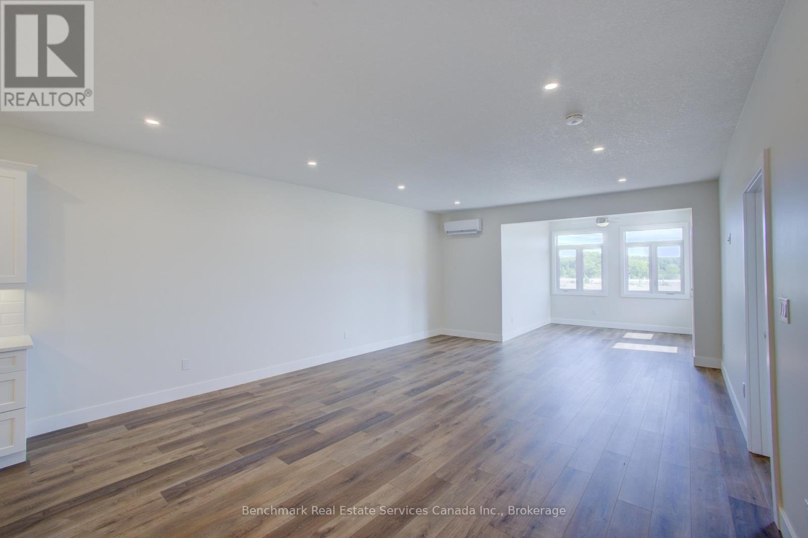 59 Cavalier Crescent, Huron-Kinloss, Ontario  N0G 2R0 - Photo 15 - X12978476