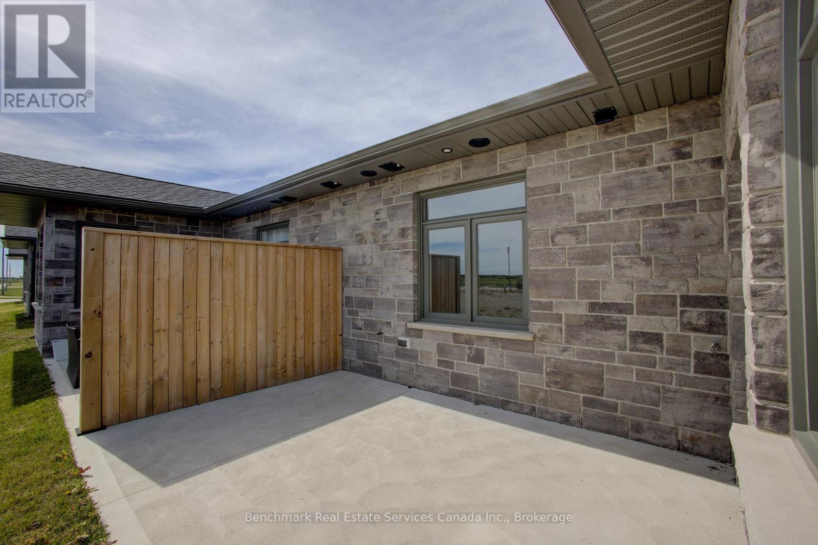 59 Cavalier Crescent, Huron-Kinloss, Ontario  N0G 2R0 - Photo 21 - X12978476