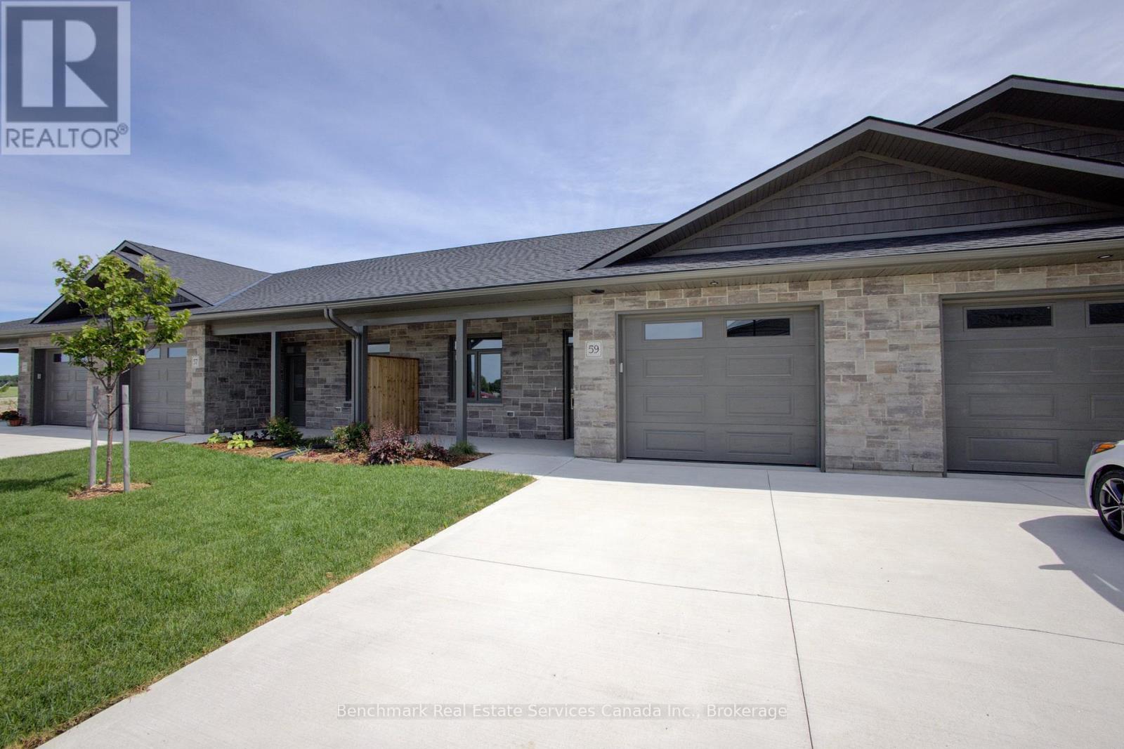 59 Cavalier Crescent, Huron-Kinloss, Ontario  N0G 2R0 - Photo 3 - X12978476