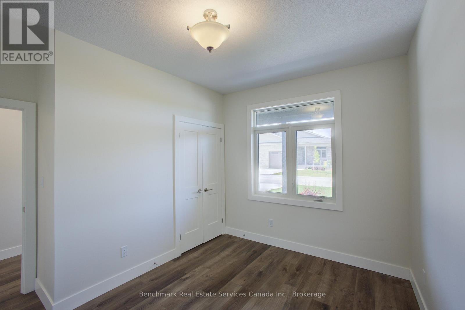 59 Cavalier Crescent, Huron-Kinloss, Ontario  N0G 2R0 - Photo 7 - X12978476