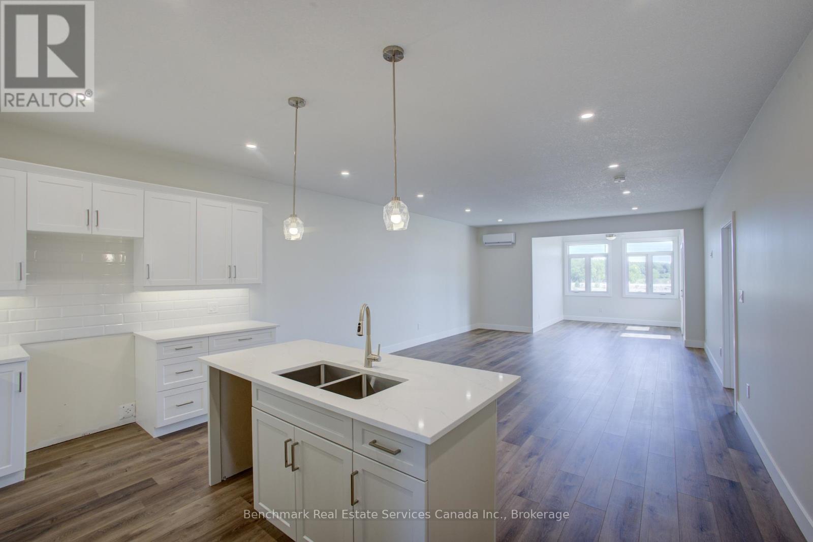 59 Cavalier Crescent, Huron-Kinloss, Ontario  N0G 2R0 - Photo 8 - X12978476