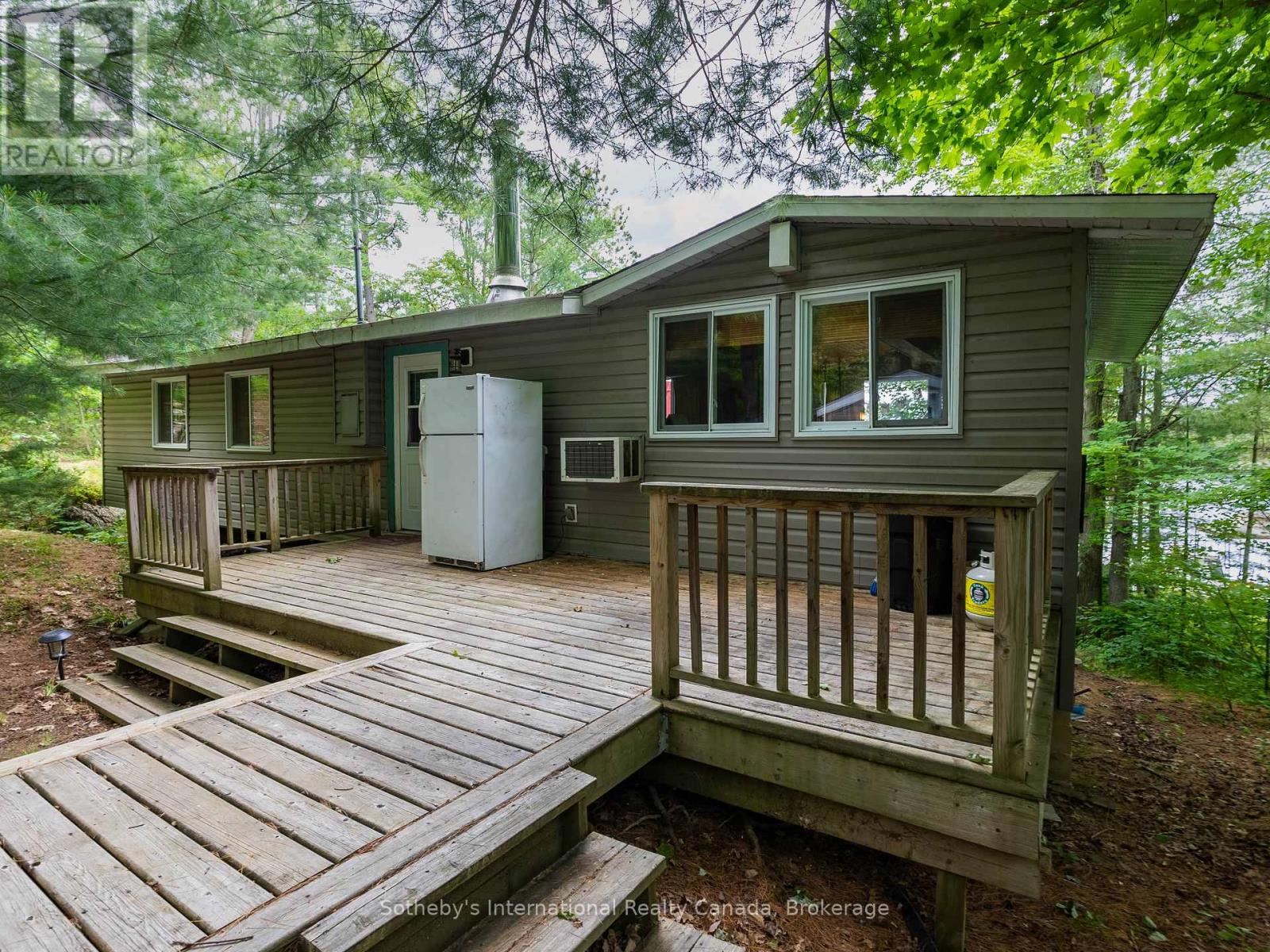 1040 Kahshe Lake, Gravenhurst, Ontario  P0E 1G0 - Photo 22 - X12980070
