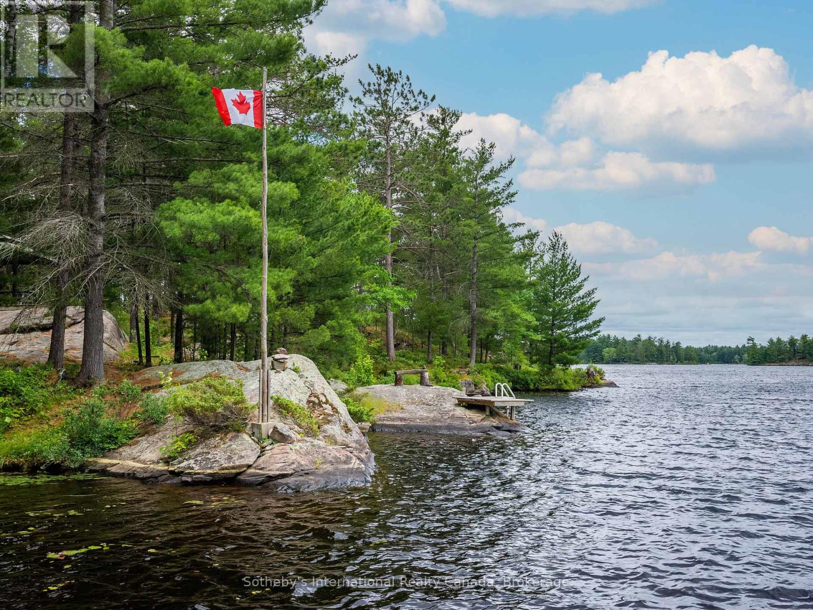 1040 Kahshe Lake, Gravenhurst, Ontario  P0E 1G0 - Photo 33 - X12980070