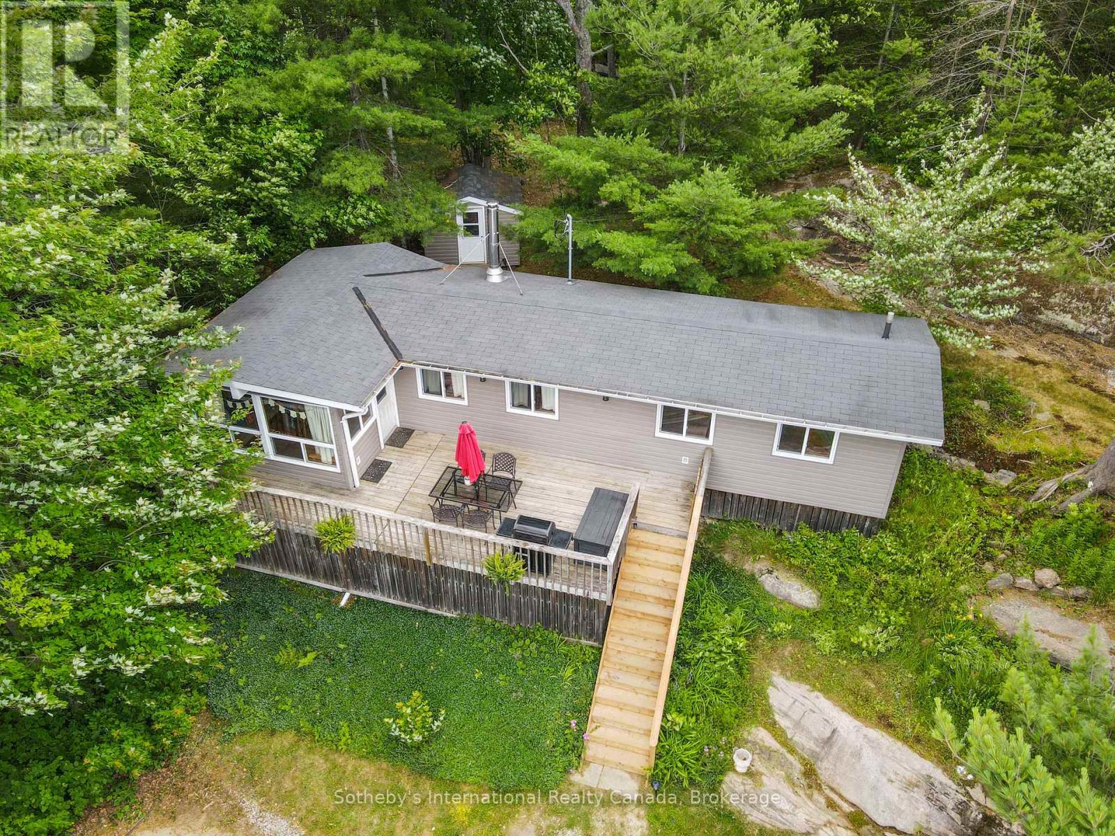 1040 Kahshe Lake, Gravenhurst, Ontario  P0E 1G0 - Photo 4 - X12980070