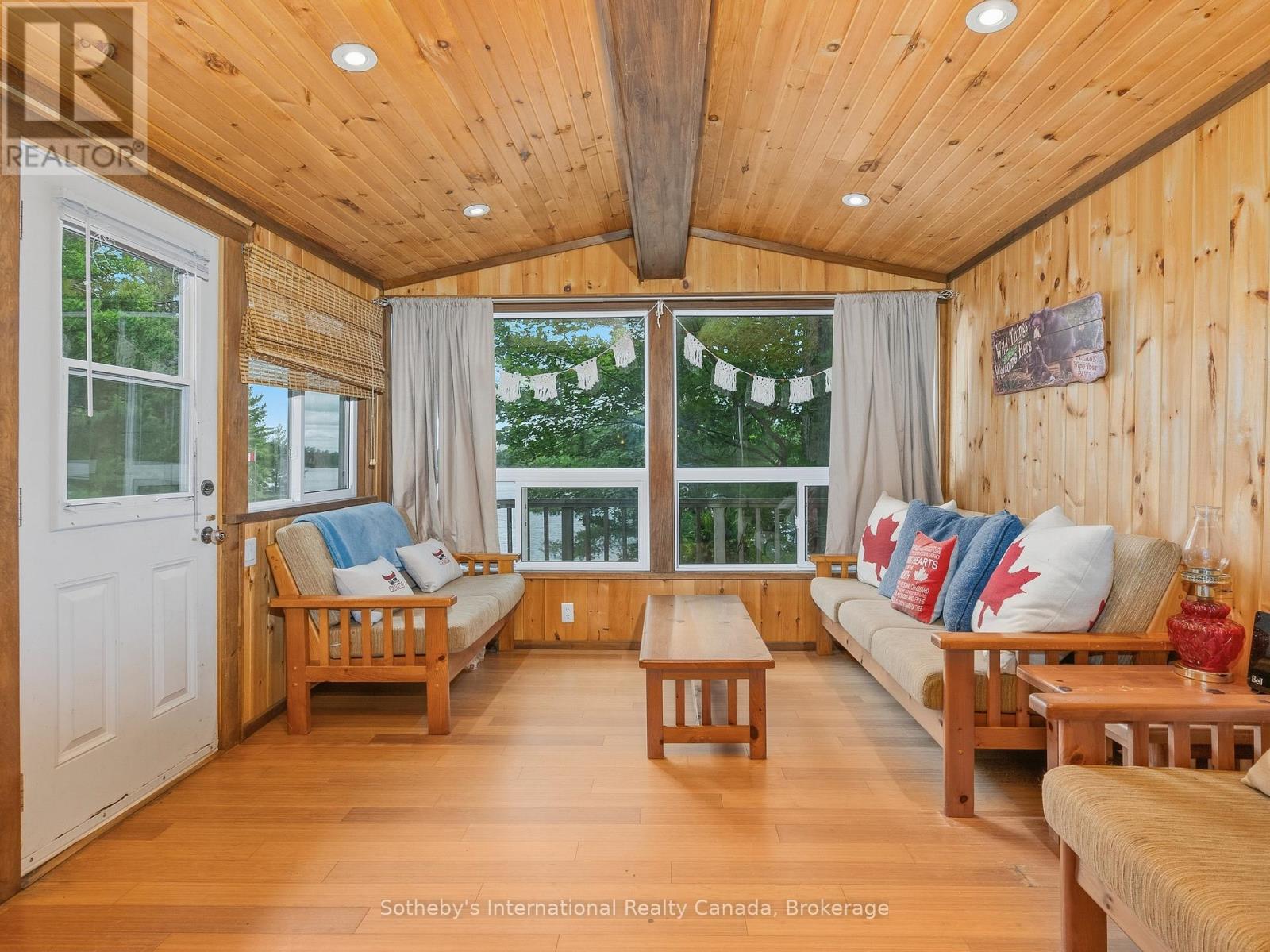 1040 Kahshe Lake, Gravenhurst, Ontario  P0E 1G0 - Photo 9 - X12980070