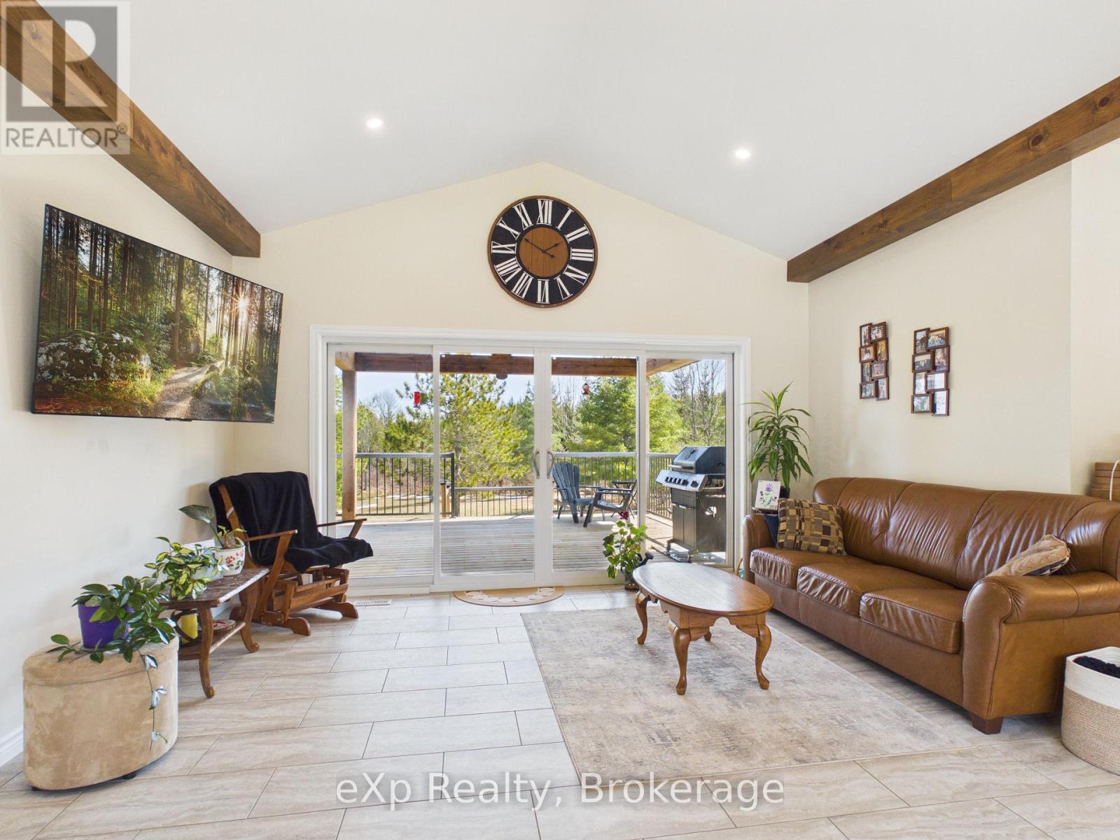 541354 14 Concession, West Grey, Ontario  N0G 1L0 - Photo 14 - X12980420