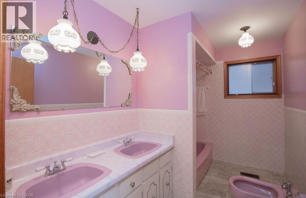 91 Pearl Street N, Hamilton, Ontario  L8R 2Z2 - Photo 21 - 40819336