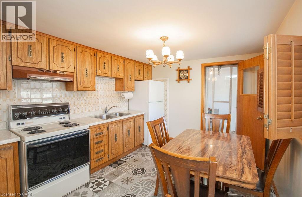 91 Pearl Street N, Hamilton, Ontario  L8R 2Z2 - Photo 7 - 40819336