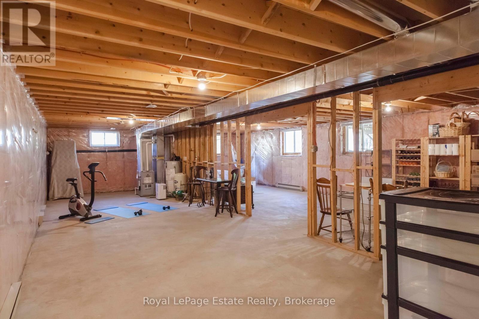 21 Sauble Woods Crescent, South Bruce Peninsula, Ontario  N0H 2G0 - Photo 37 - X12981556