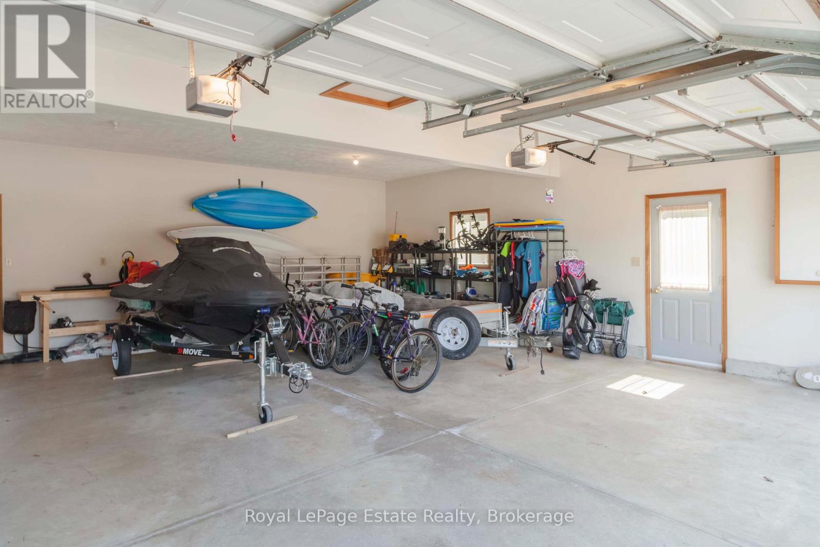 21 Sauble Woods Crescent, South Bruce Peninsula, Ontario  N0H 2G0 - Photo 43 - X12981556