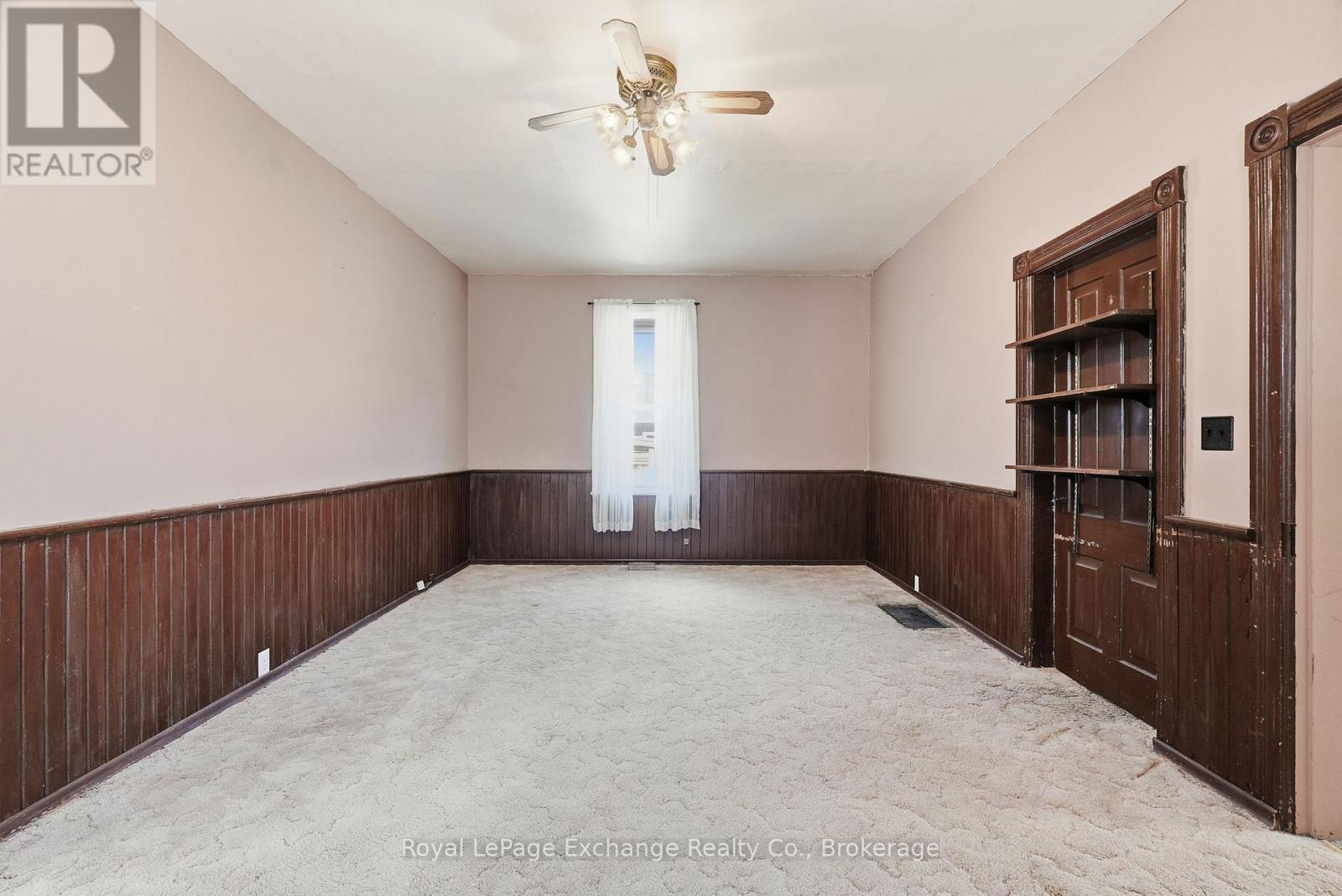 588 11th Avenue, Hanover, Ontario  N4N 2S6 - Photo 17 - X12981660