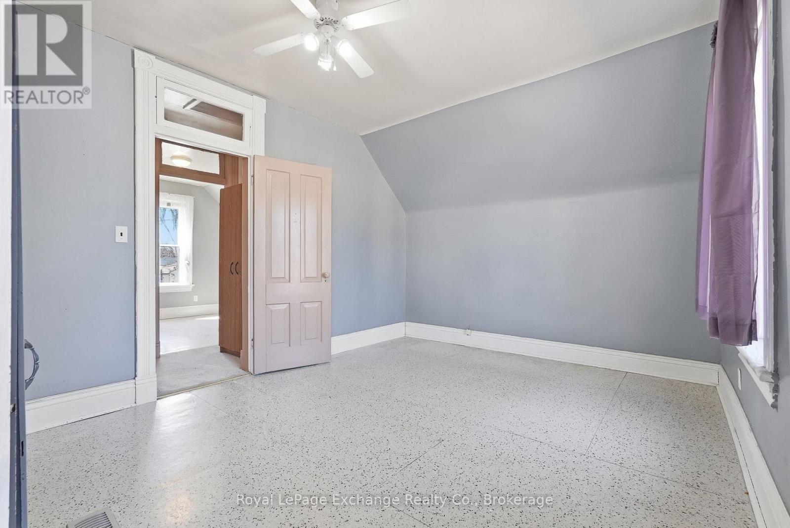 588 11th Avenue, Hanover, Ontario  N4N 2S6 - Photo 29 - X12981660