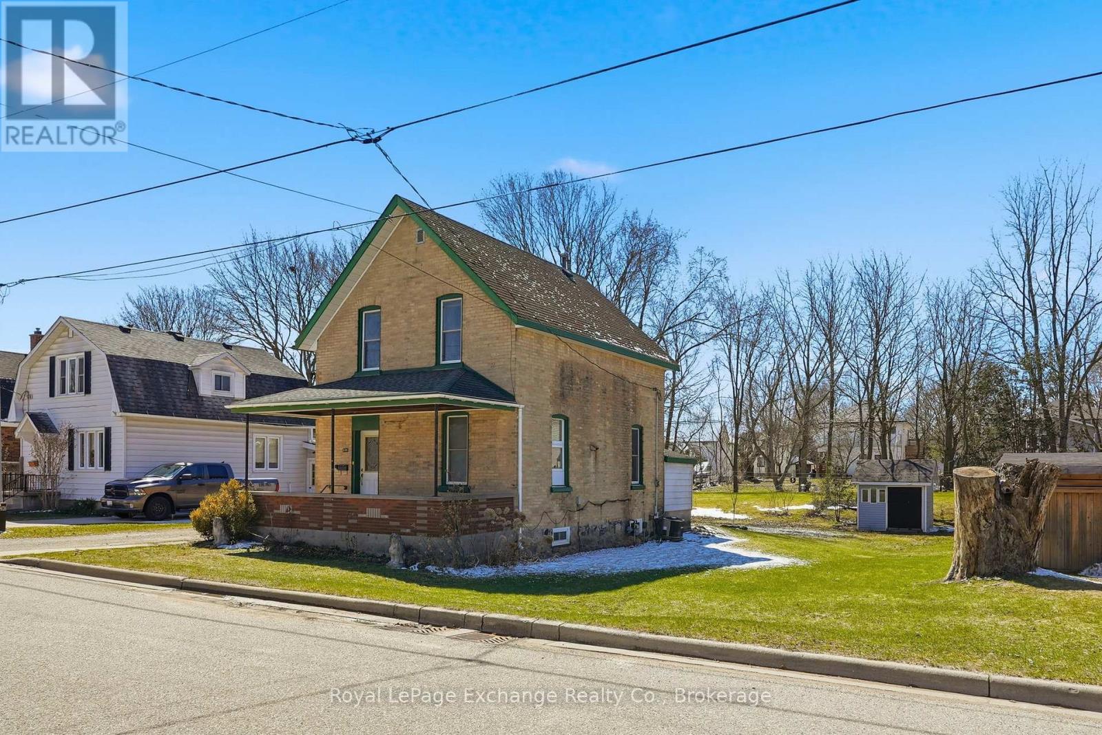 588 11th Avenue, Hanover, Ontario  N4N 2S6 - Photo 3 - X12981660