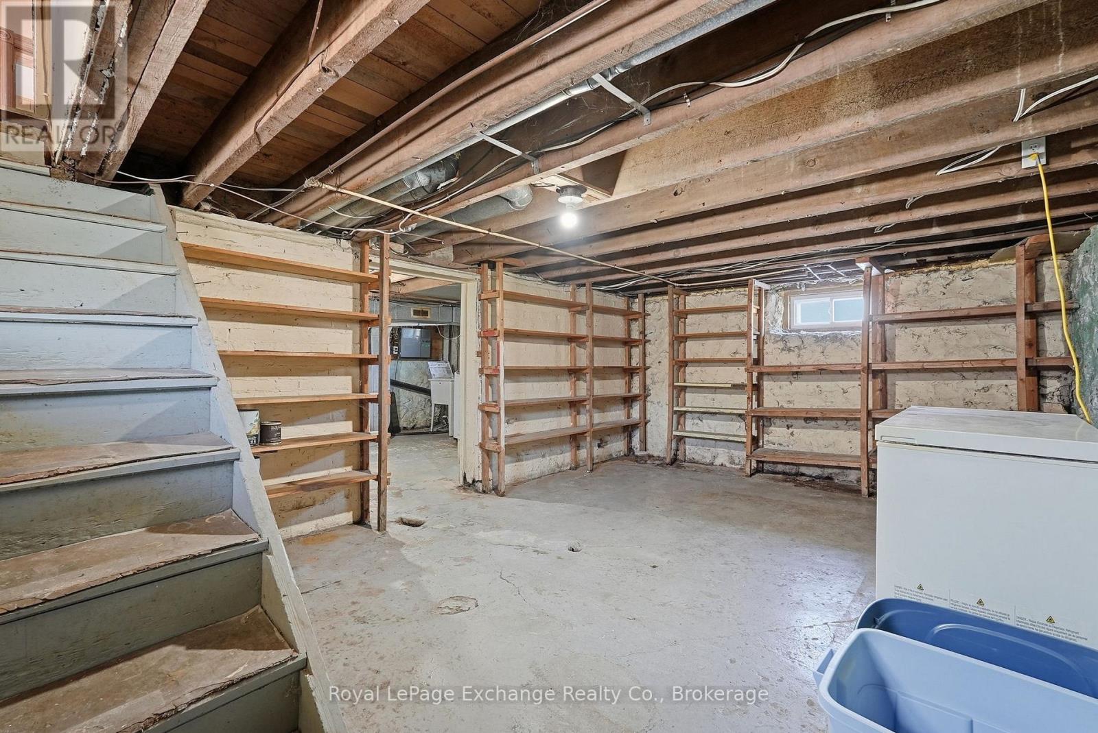 588 11th Avenue, Hanover, Ontario  N4N 2S6 - Photo 32 - X12981660