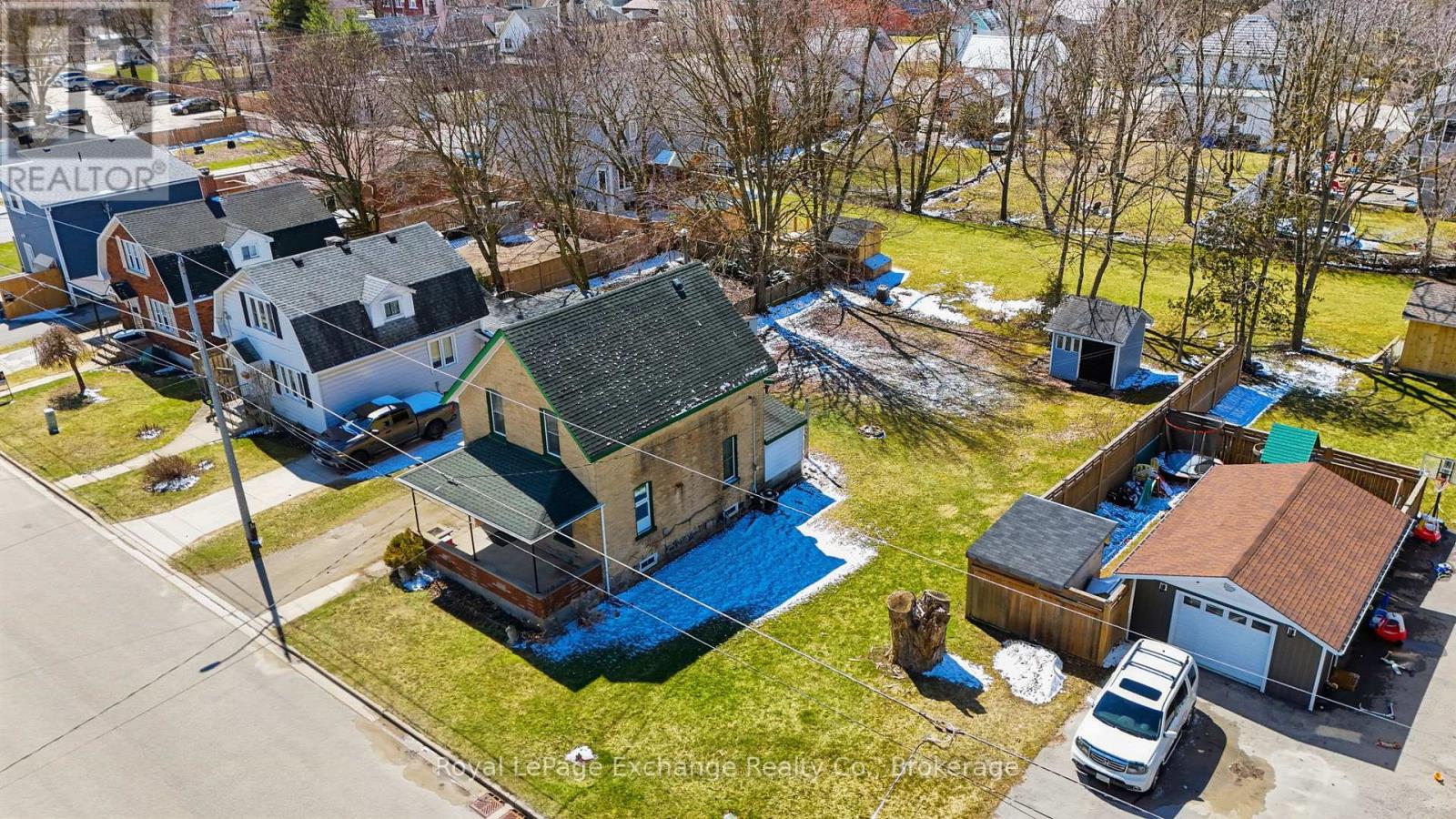 588 11th Avenue, Hanover, Ontario  N4N 2S6 - Photo 40 - X12981660