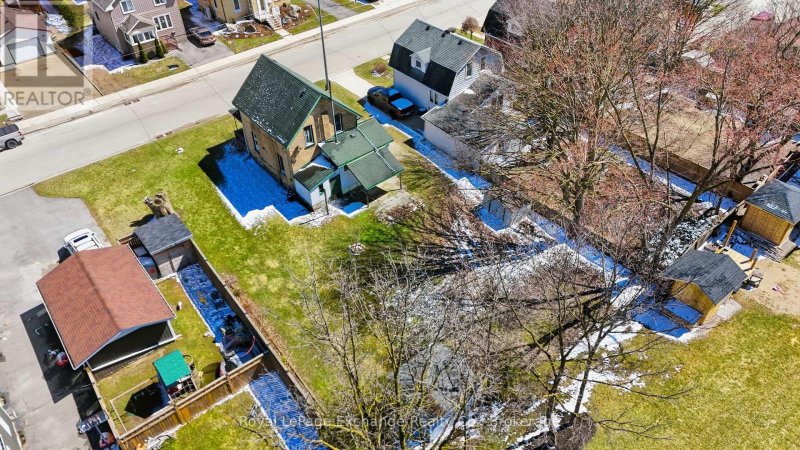 588 11th Avenue, Hanover, Ontario  N4N 2S6 - Photo 43 - X12981660