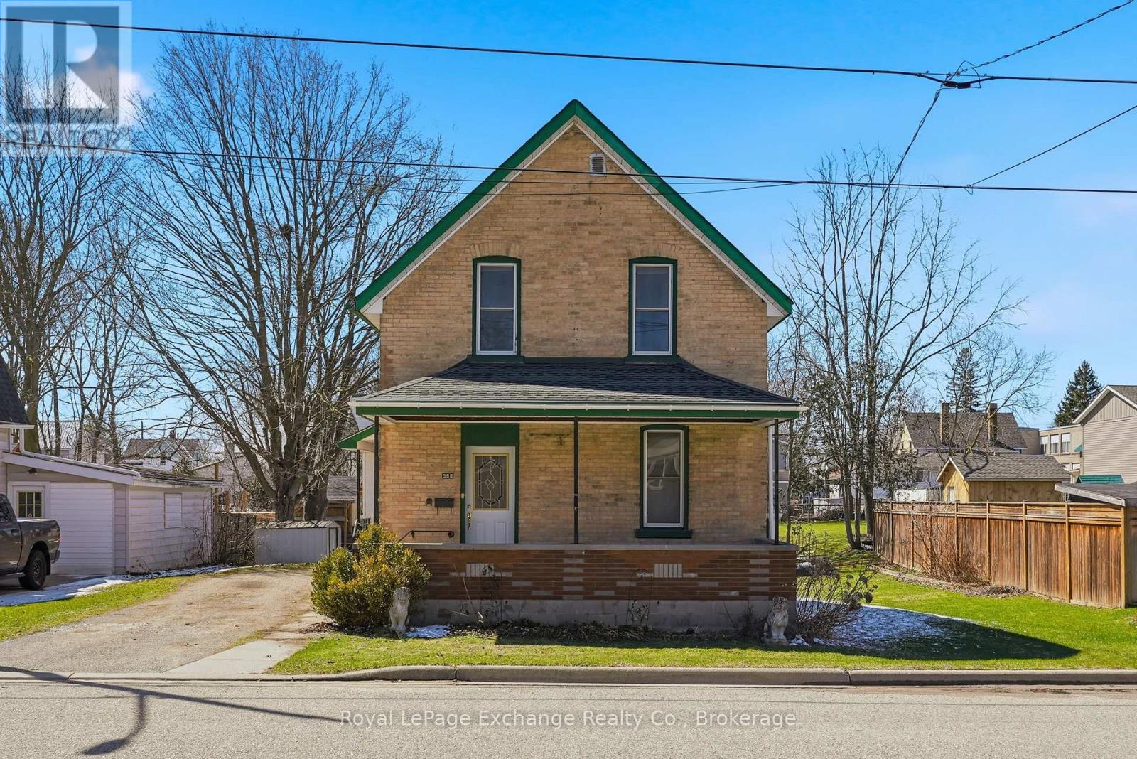 588 11th Avenue, Hanover, Ontario  N4N 2S6 - Photo 6 - X12981660