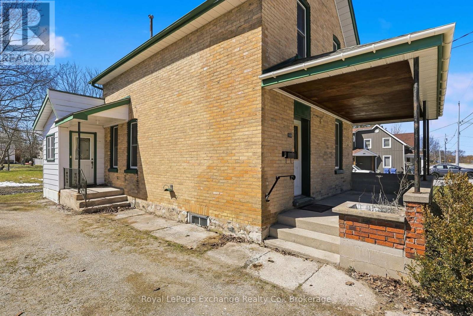 588 11th Avenue, Hanover, Ontario  N4N 2S6 - Photo 7 - X12981660