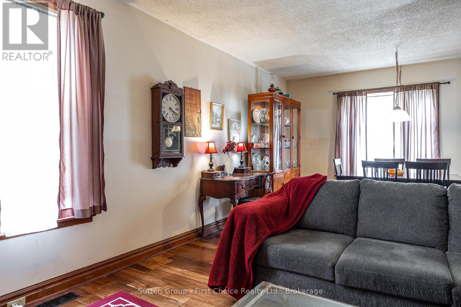 141 Perth Street, Stratford, Ontario  N5A 3Y1 - Photo 15 - X12983104
