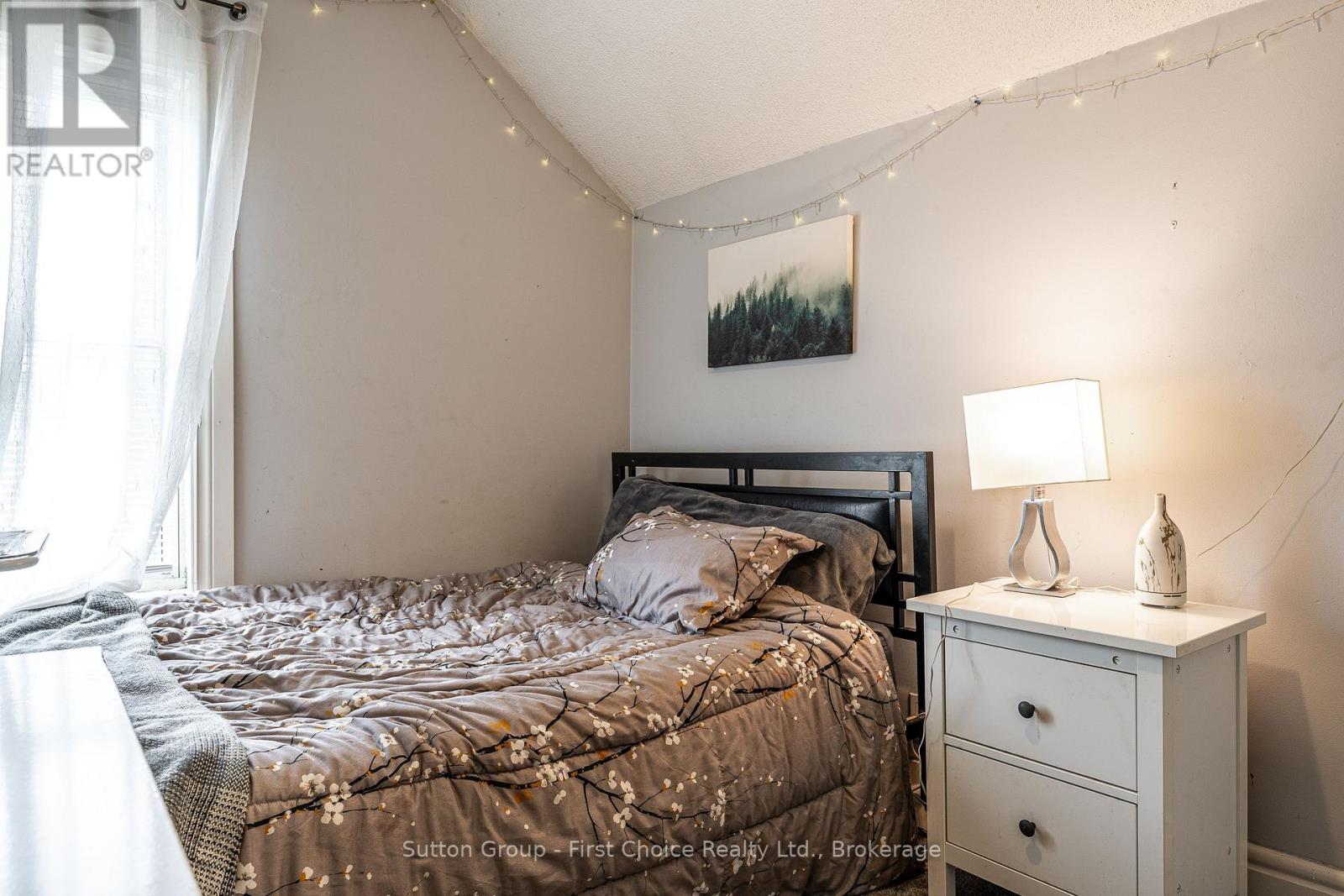141 Perth Street, Stratford, Ontario  N5A 3Y1 - Photo 32 - X12983104