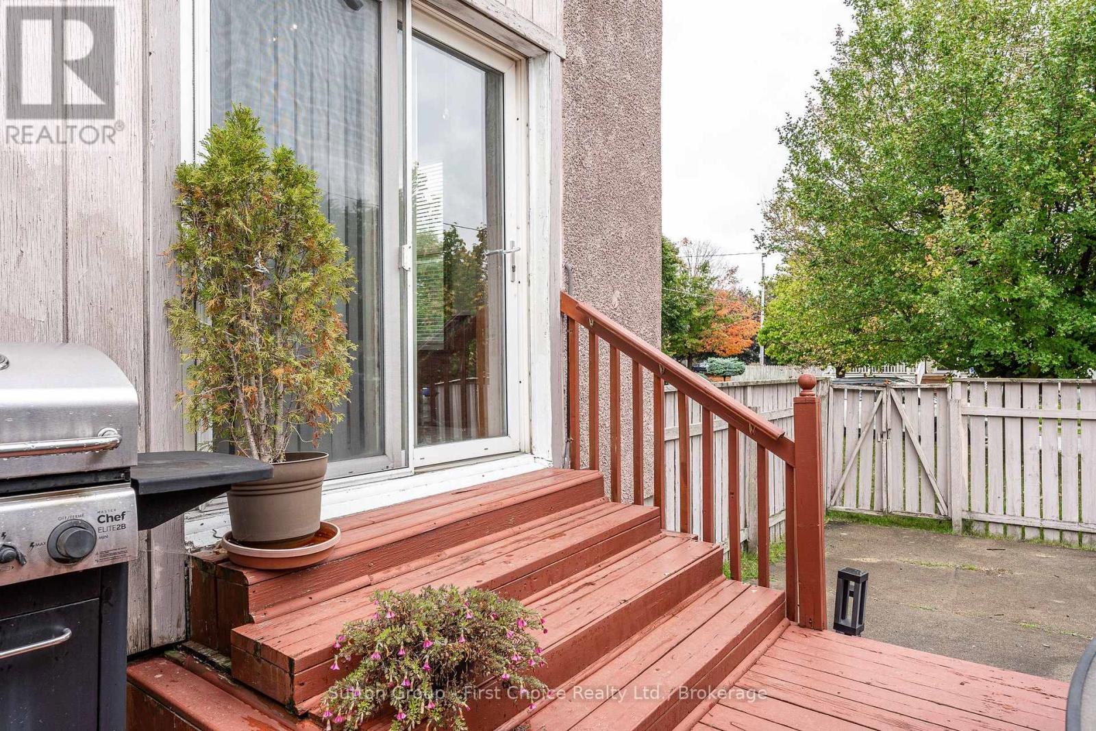 141 Perth Street, Stratford, Ontario  N5A 3Y1 - Photo 45 - X12983104