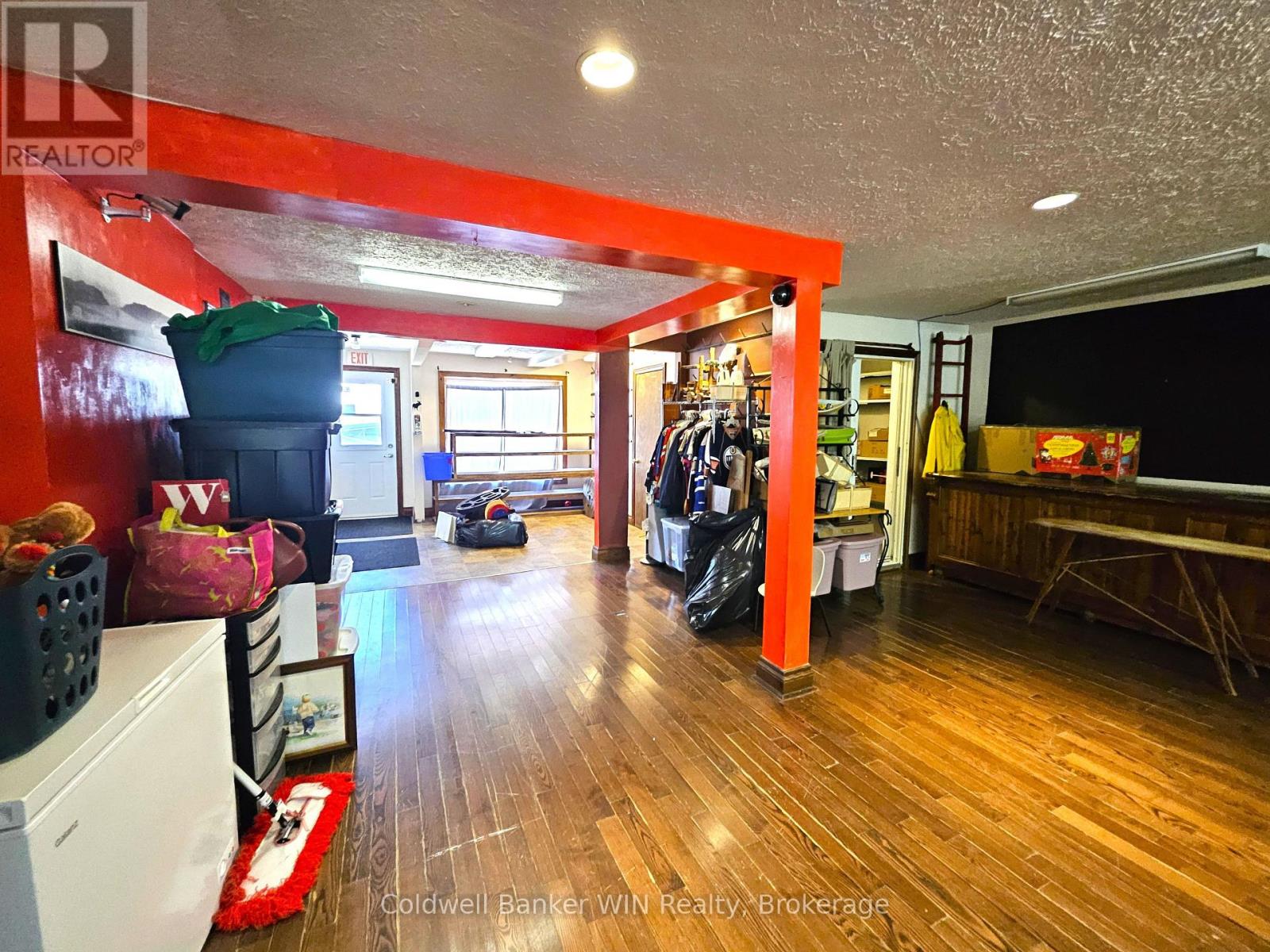 17 Arthur Street E, Minto, Ontario  N0G 1Z0 - Photo 41 - X12984258