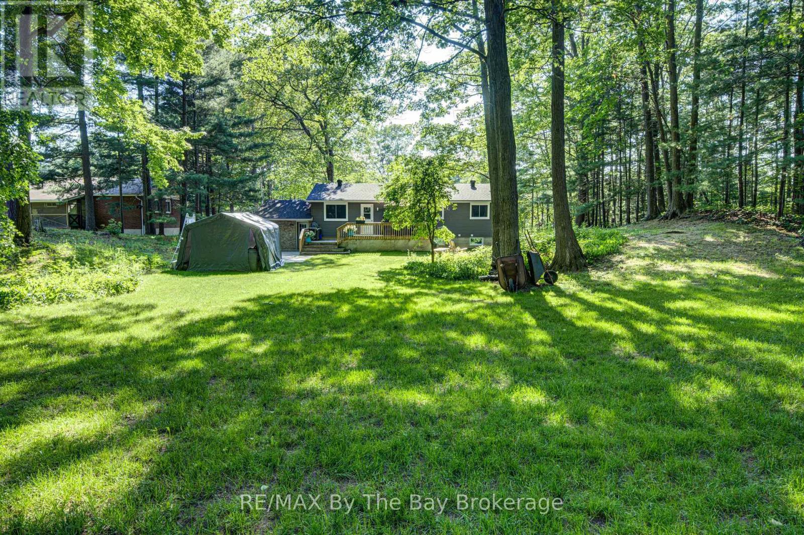 9 Frederick Drive, Wasaga Beach, Ontario  L9Z 1P9 - Photo 29 - S12984614