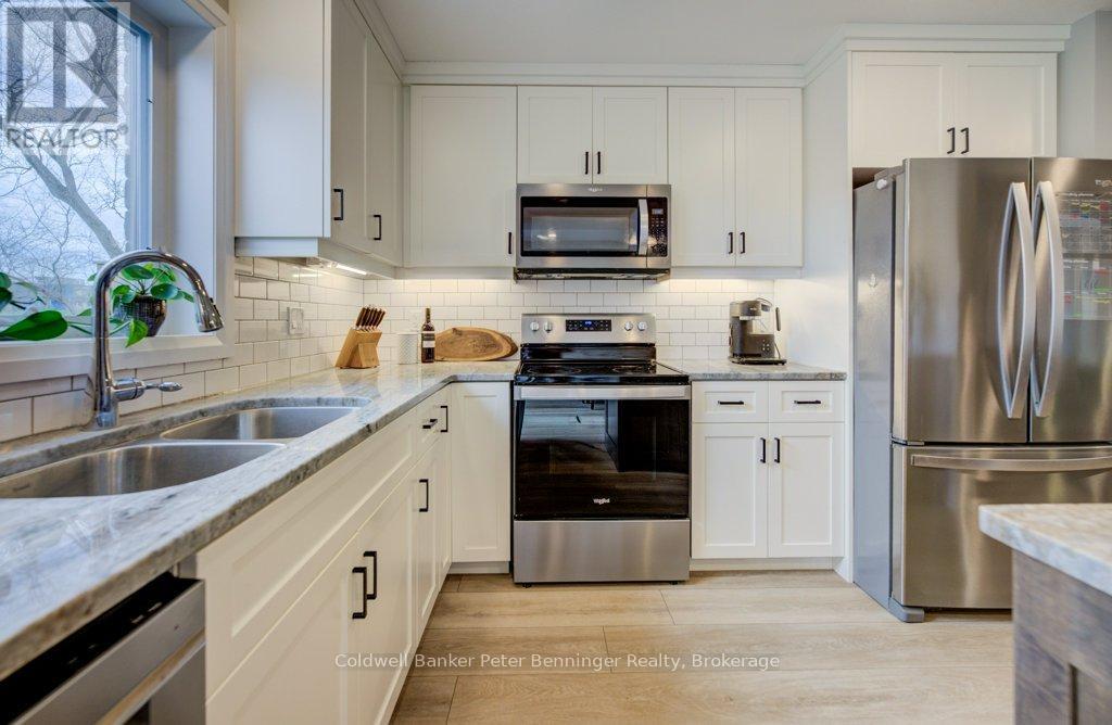 126 Second Street, Brockton, Ontario  N0G 2V0 - Photo 14 - X12984656
