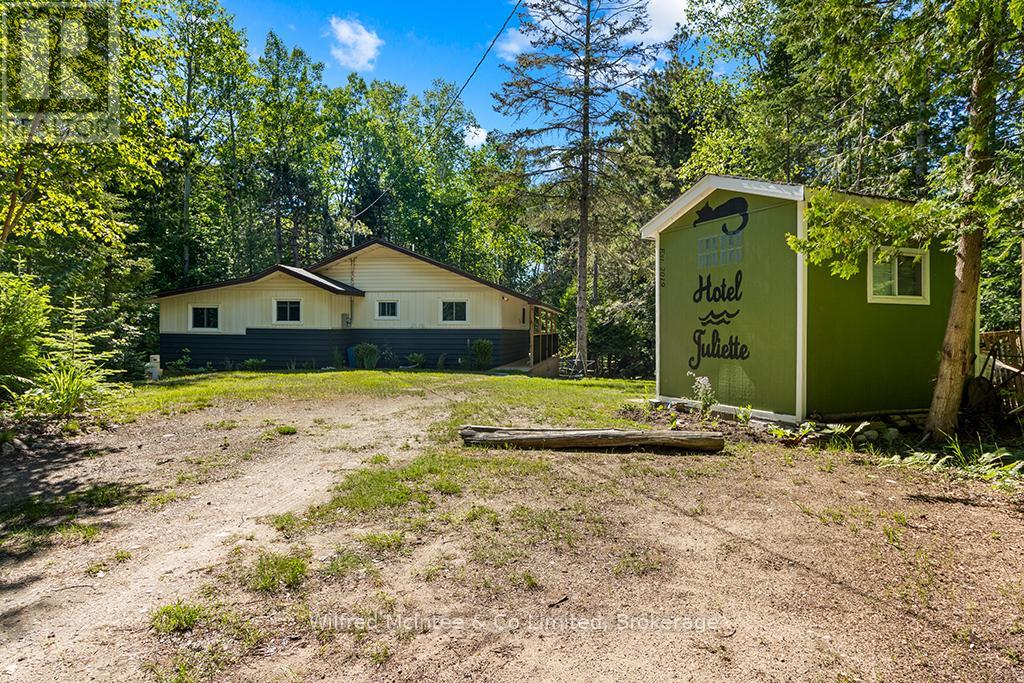 55 Thompson Avenue, Native Leased Lands, Ontario  N0H 2G0 - Photo 2 - X12984866