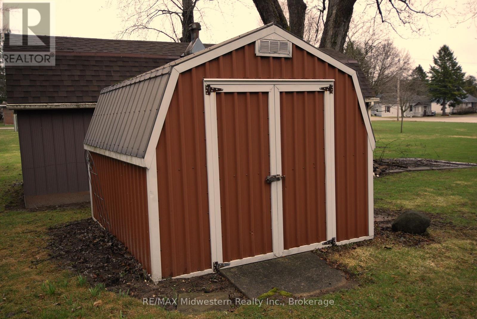 69 Louise Street, Minto, Ontario  N0G 1Z0 - Photo 26 - X12984978