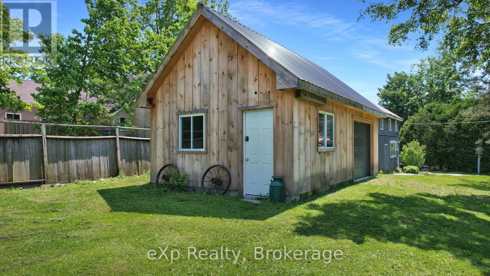 21 William Street N, Minto, Ontario  N0G 1M0 - Photo 38 - X12985128