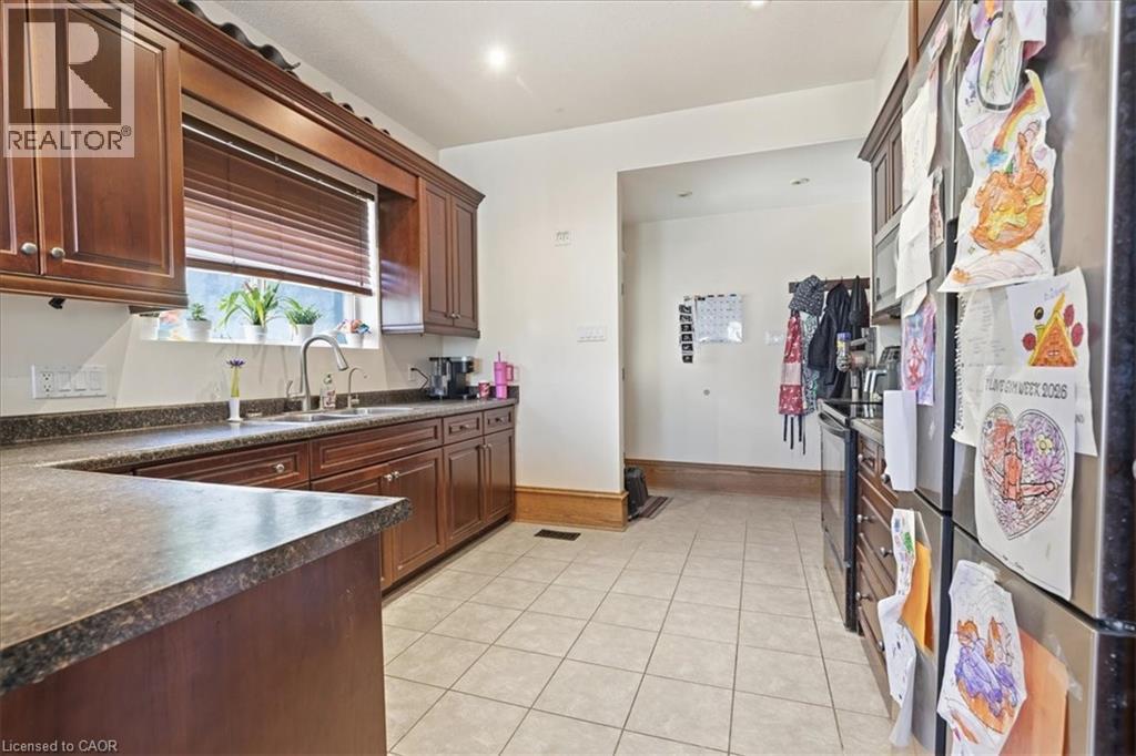 31 Bingeman Street, Kitchener, Ontario  N2H 2R7 - Photo 26 - 40815016