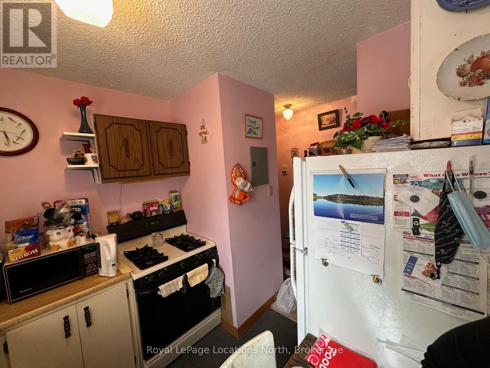 204 - 110 Sykes Street N, Meaford, Ontario  N4L 1S6 - Photo 13 - X12986026