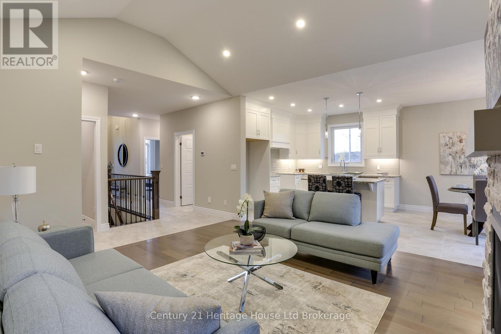 114 Beech Boulevard, Tillsonburg, Ontario  N4G 5S1 - Photo 14 - X12986076