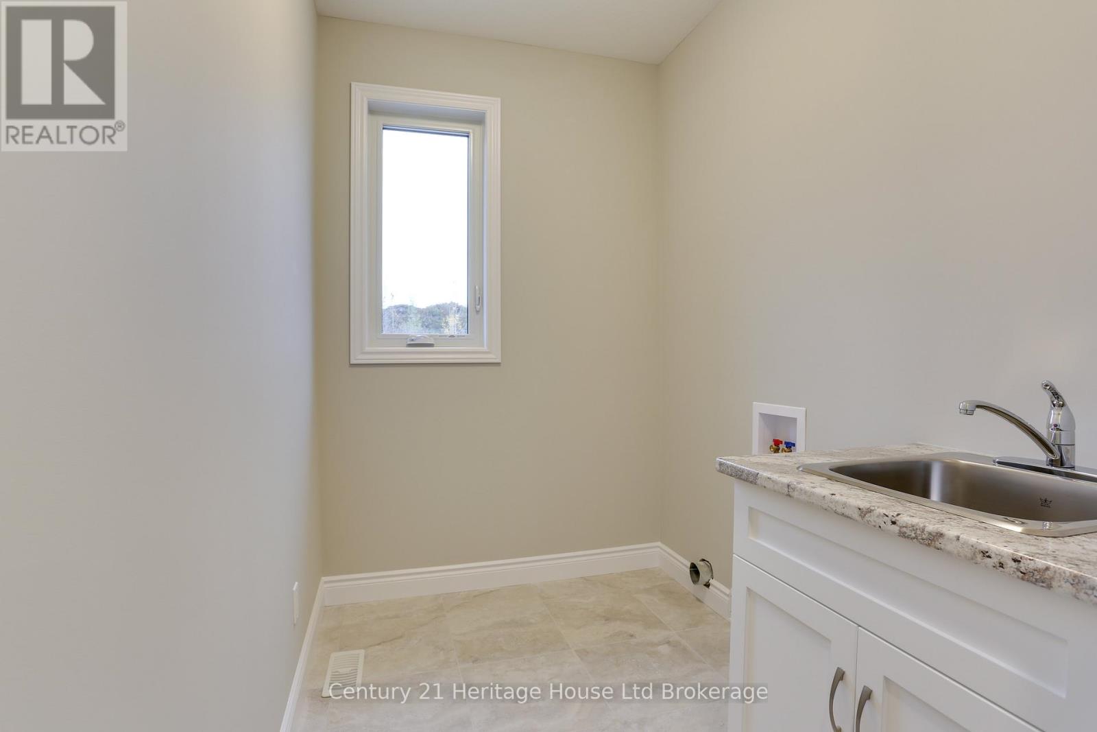 114 Beech Boulevard, Tillsonburg, Ontario  N4G 5S1 - Photo 24 - X12986076